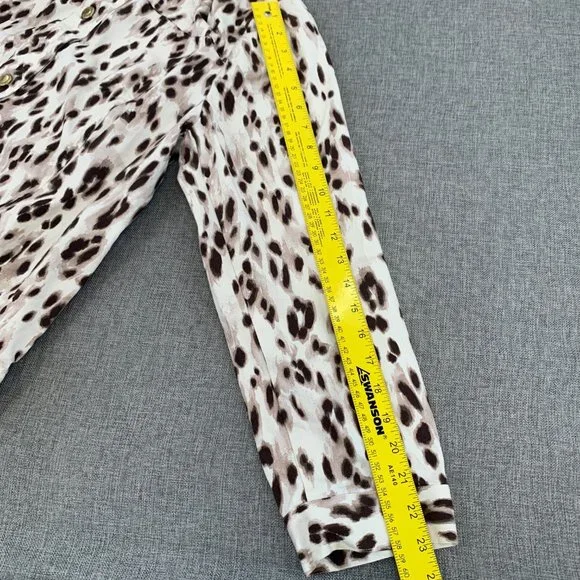 Chico's Long Sleeve Leopard Button Down Jacket Size 3 = XL Animal Print Top - Picture 7 of 14